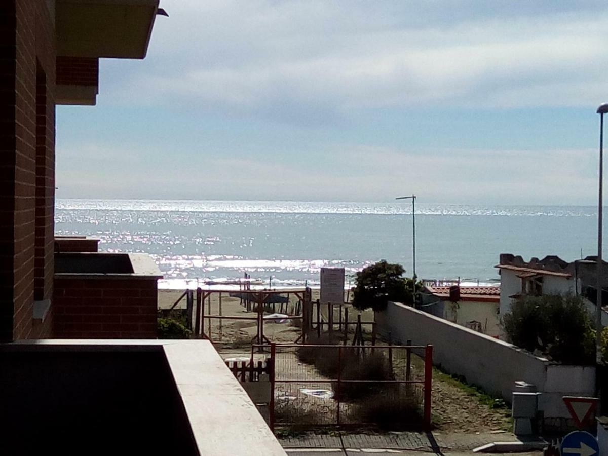 Tula 4 - Appartamento Vista Mare Passoscuro Εξωτερικό φωτογραφία